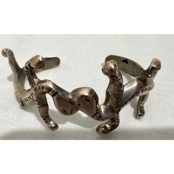 Vintage Native American Cuff Bracelet Double Snake Eyes Lizards Sterling 56 gr - Picture 8 of 8